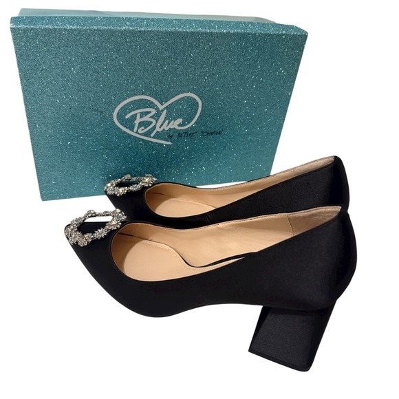 Betsey Johnson SB Lilly Fabric Closed Pointed Toe Classic,copy of MANOLO BLAHNIK - Picture 2 of 11